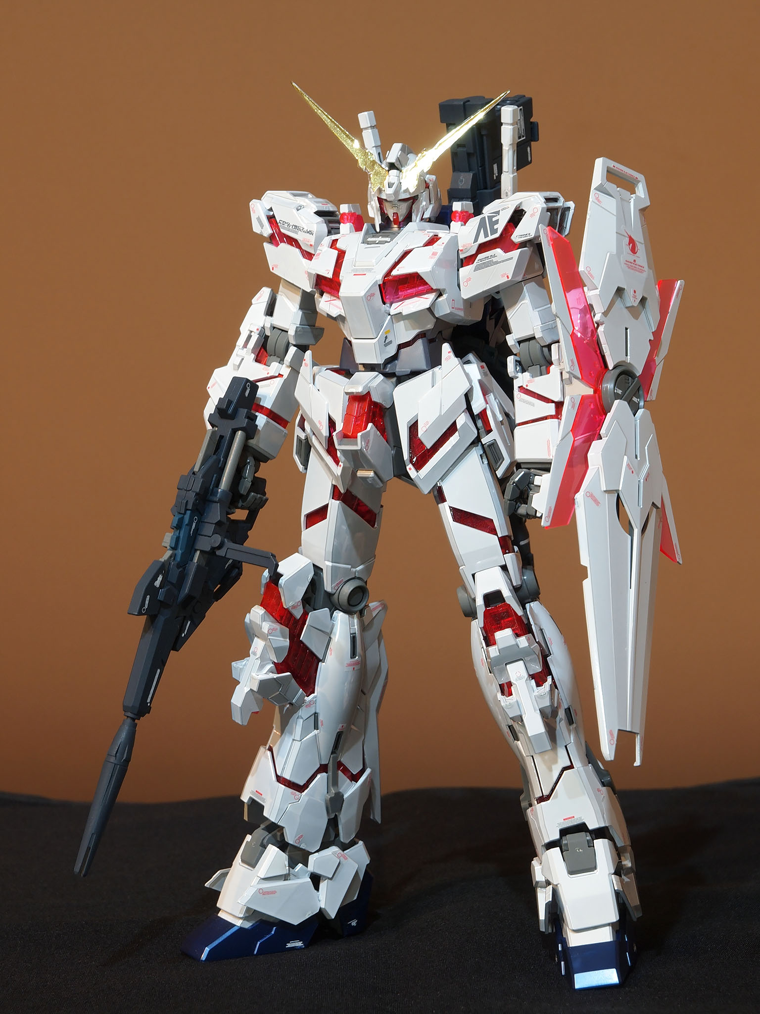 MG ユニコーンガンダム チタニウムフィニッシュ - プラモデル