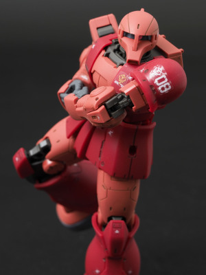 HG ザクI (シャア・アズナブル機)