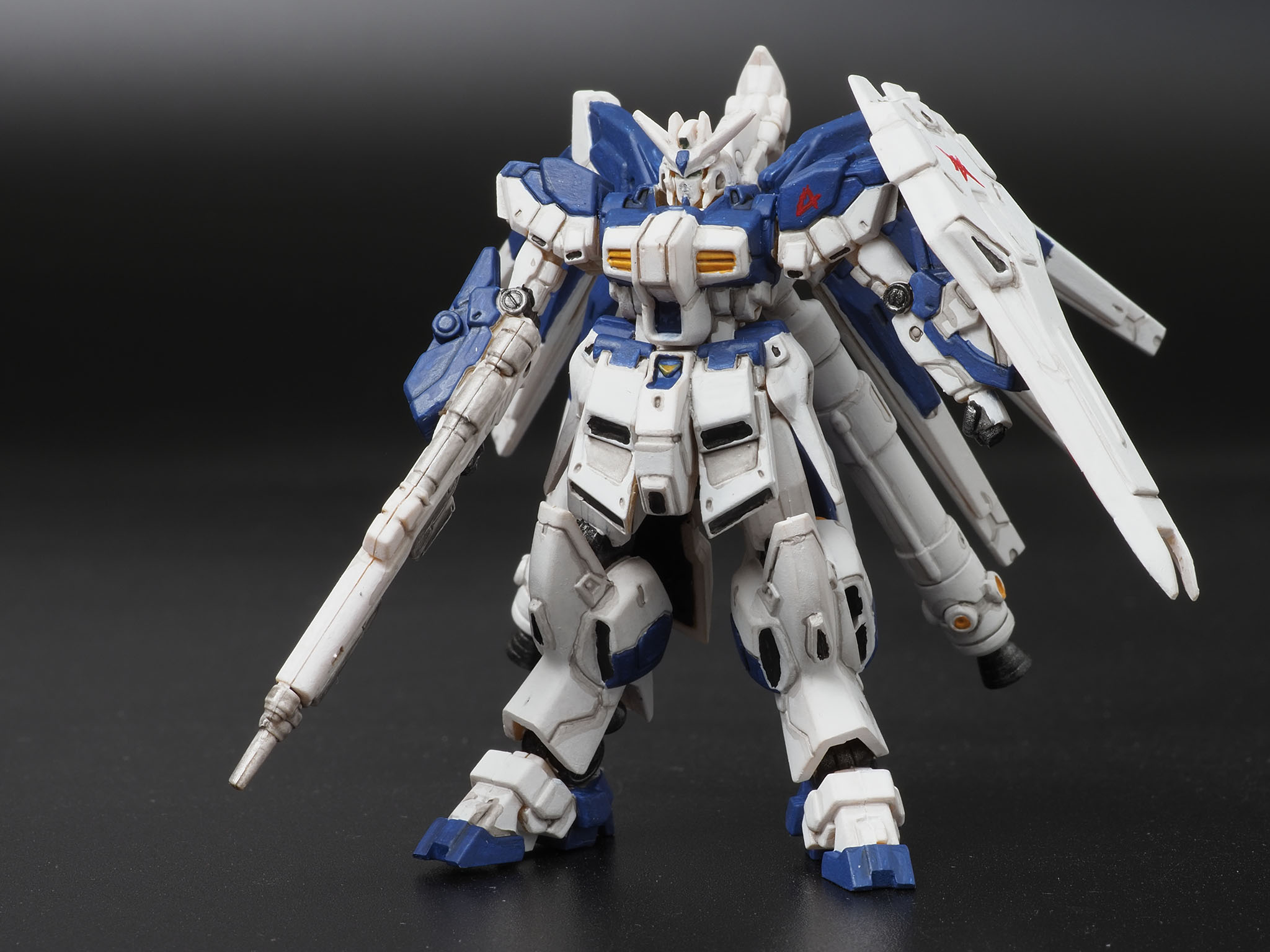 ガンダムアーティファクト Hi-νガンダム 完成品-